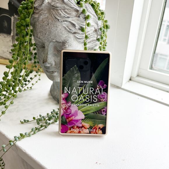 NEW BareMinerals Gen Nude Natural Oasis Eyeshadow Palette - Picture 1 of 3